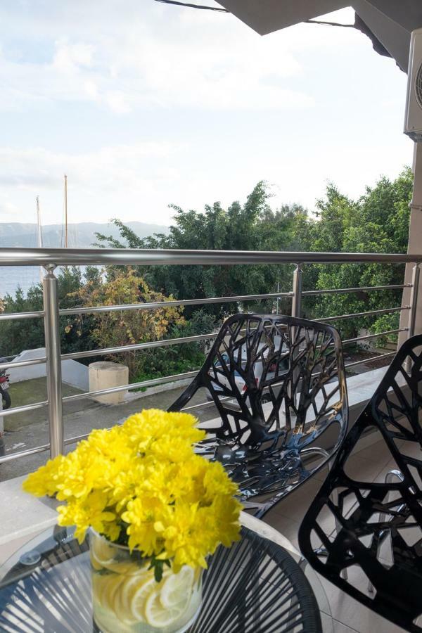 Holy Paraskevi Apartment Agios Nikolaos Exteriör bild