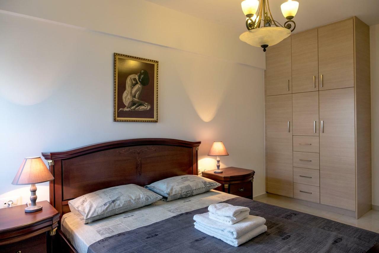 Holy Paraskevi Apartment Agios Nikolaos Exteriör bild